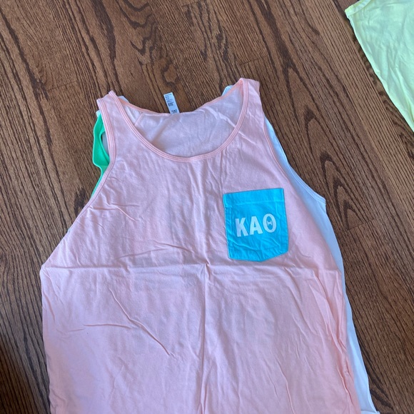 Theta Tank tops - Picture 4 of 6